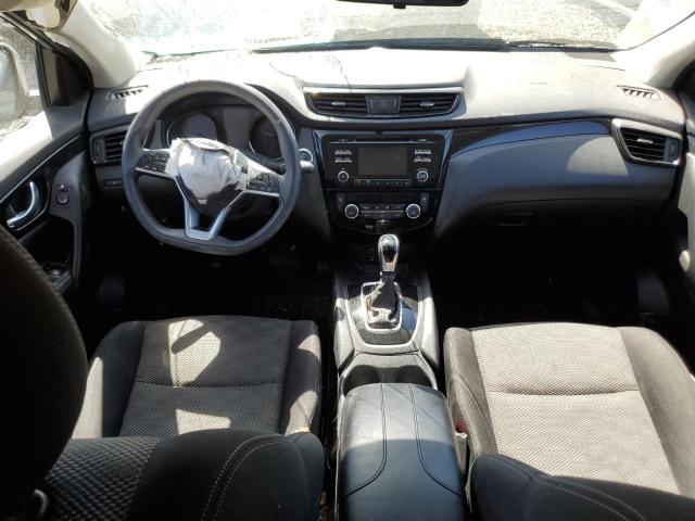 JN1BJ1CR3HW135765 Nissan Rogue Sport S