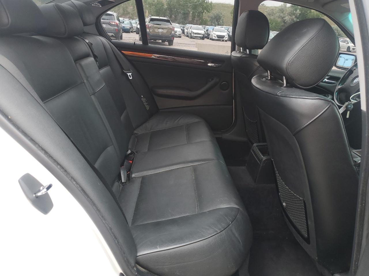 WBAEW53413PG10016 2003 BMW 330 Xi