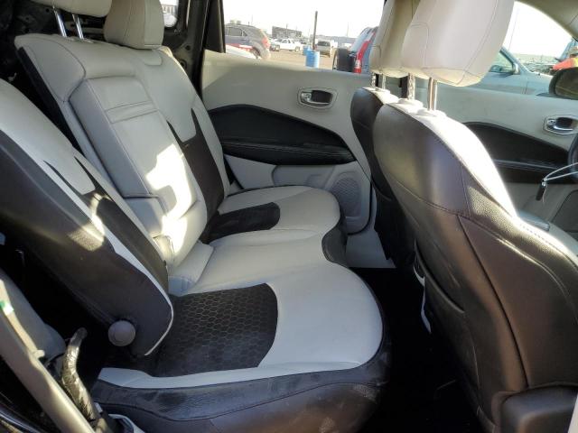 3C4NJCBB4KT833227 Jeep Compass Latitude