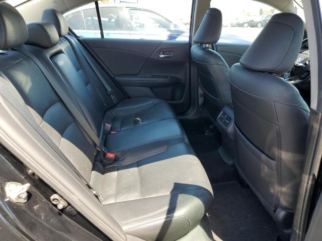 1HGCR3F92HA020669 Honda Accord Touring