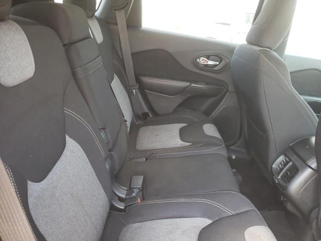 1C4PJLCS4EW115747 Jeep Cherokee Latitude