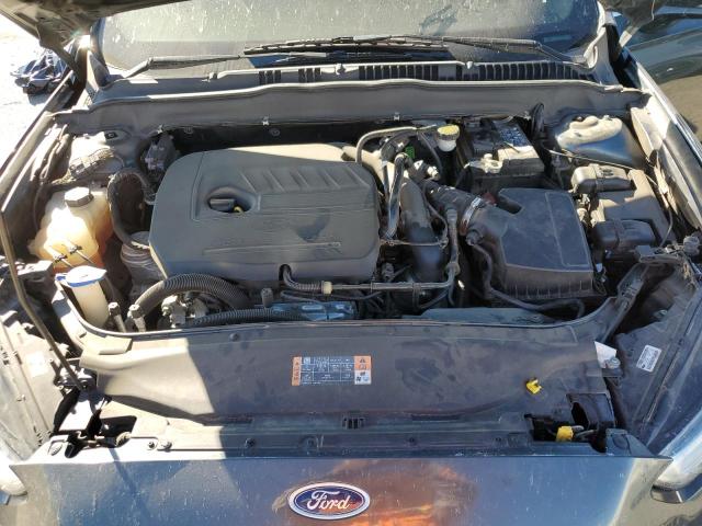 3FA6P0HD2FR245958 Ford FUSION SE