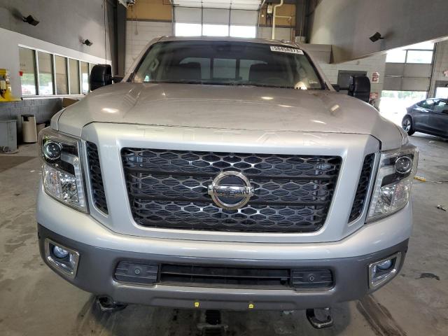 2018 Nissan Titan - Image 5