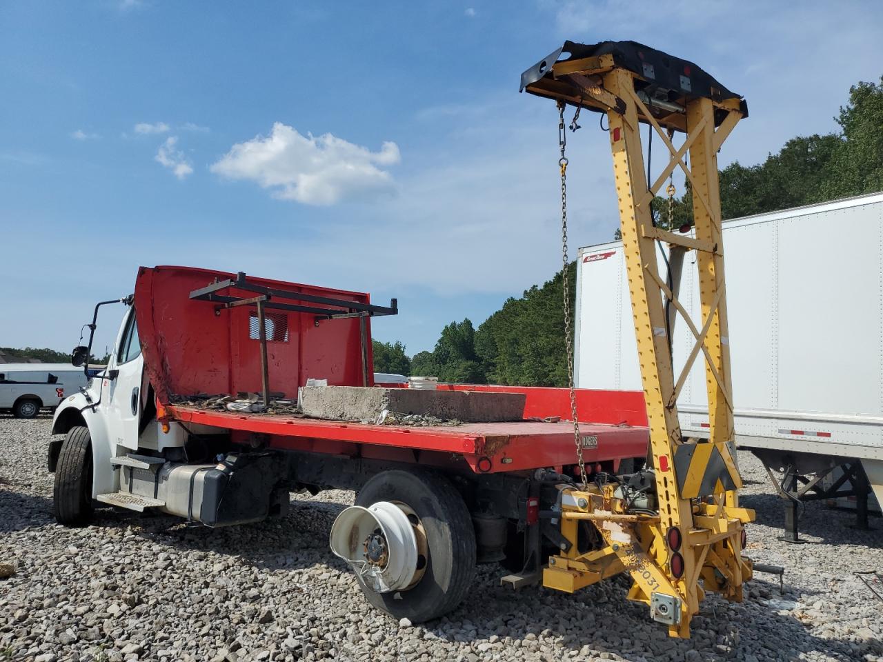 Lot #2928023398 2016 FREIGHTLINER M2 106 MED