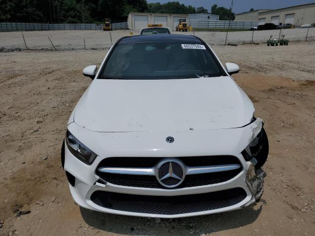 WDD3G4EB0KW019891 Mercedes-Benz A 220