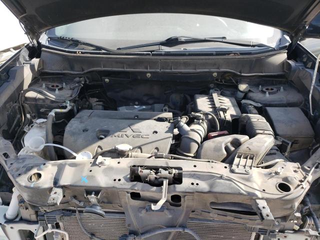 JA4AP3AU8JU001890 Mitsubishi Outlander Sport Es