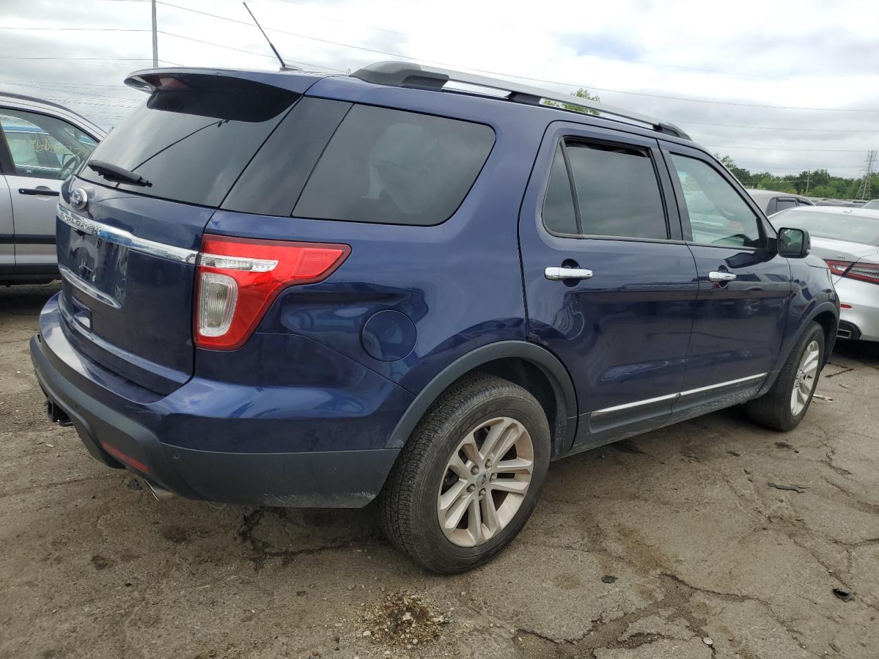 1FMHK7D89BGA72455 2011 Ford Explorer Xlt