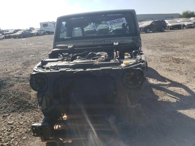 1C4BJWDG2JL865391 Jeep Wrangler Unlimited Sport