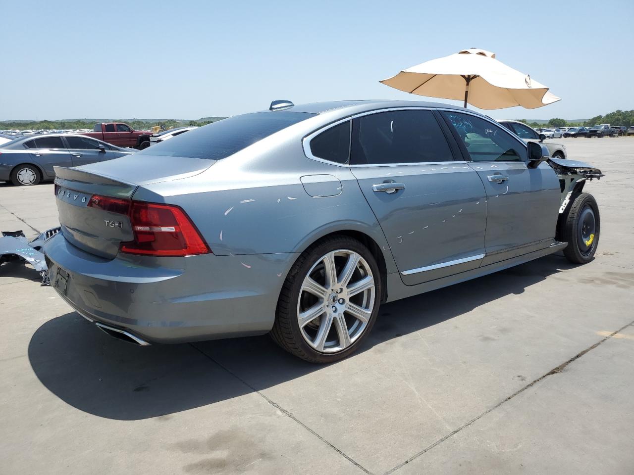 LVYA22ML8LP168892 Volvo S90 T6 INS 3