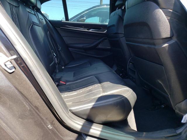 WBAJA9C55JG623181 BMW 530e