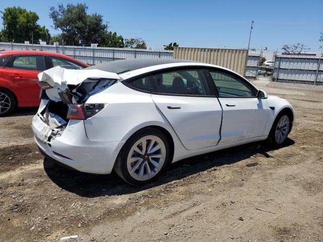 5YJ3E1EB0NF196447 Tesla MODEL 3