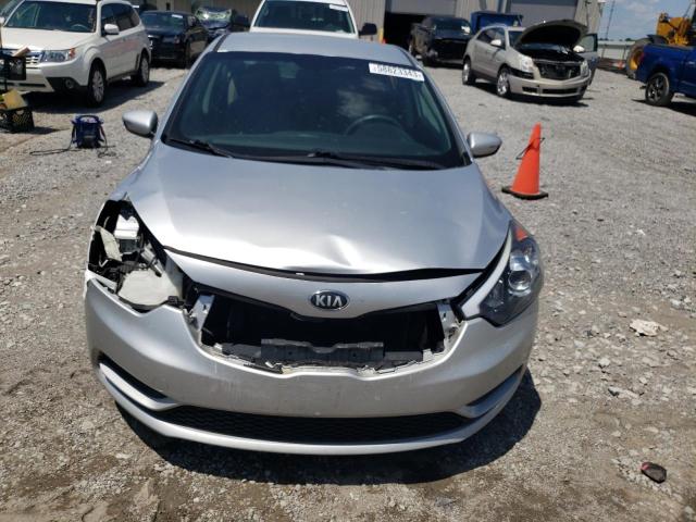KNAFX4A62E5105887 KIA FORTE LX