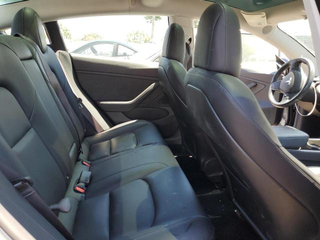 5YJ3E1EAXJF050946 Tesla MODEL 3