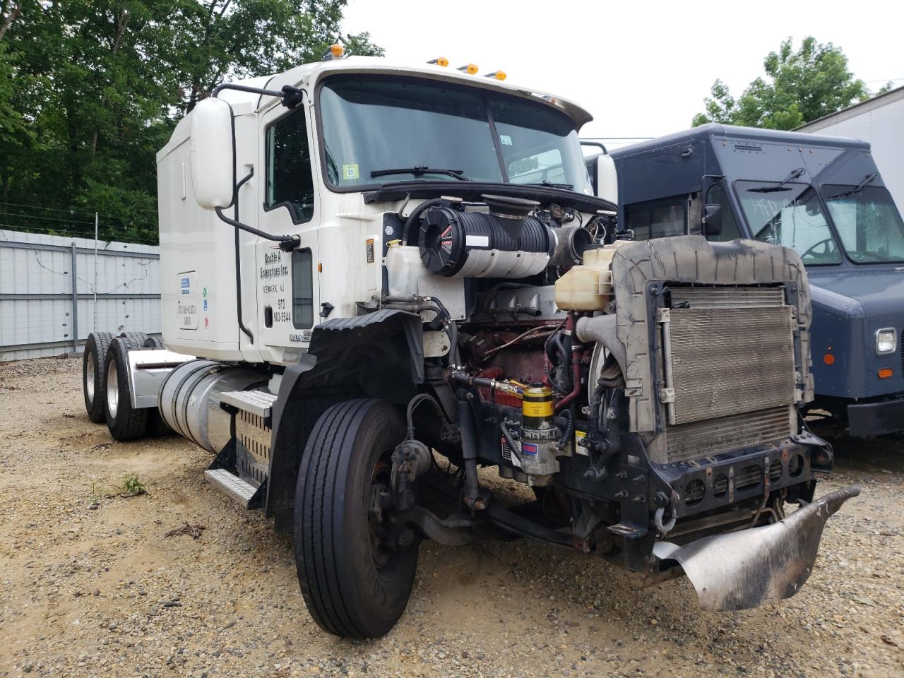 Mack CXU (Pinnacle) 2013 600