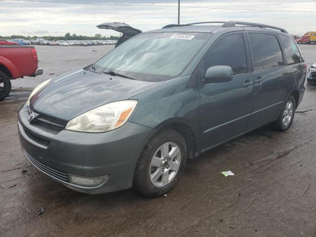 2004 Toyota Sienna XLE