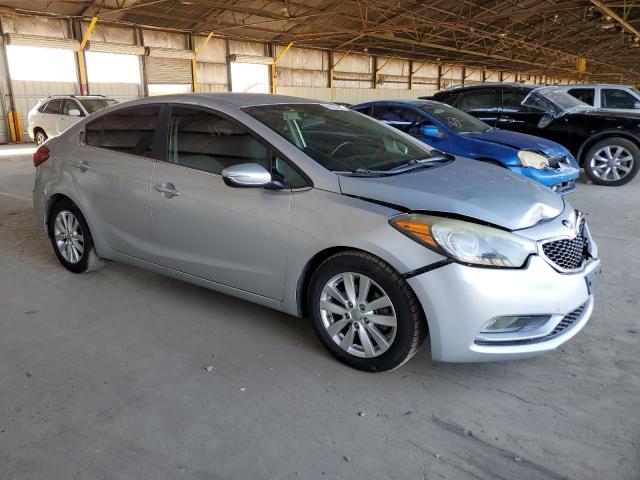 KNAFX4A89F5378280 KIA FORTE EX
