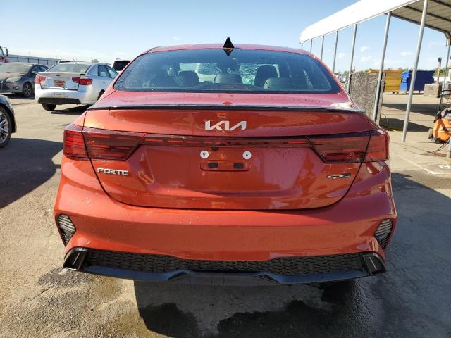 3KPF54AD1NE421745 KIA Forte Gt Line