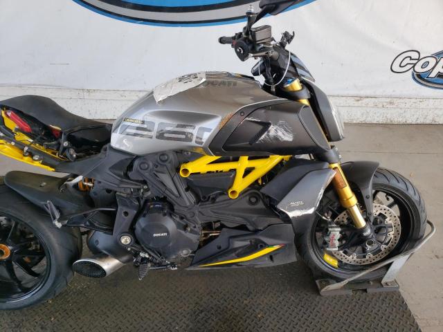 2022 DUCATI DIAVEL 126 - ZDMGAHRW3NB005887