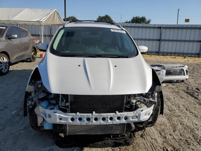 1FMCU9J9XFUC80428 Ford Escape Titanium