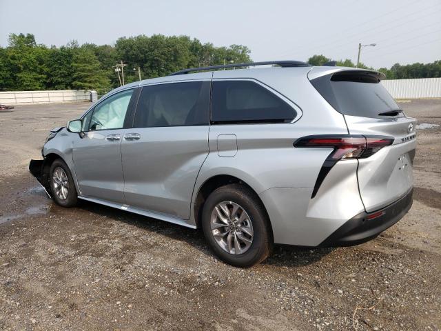 5TDYRKEC5PS164682 Toyota All Models SIENNA XLE 2