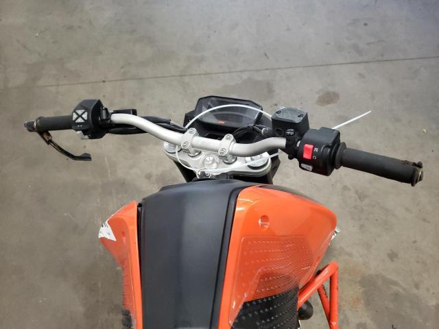 2017 KTM 690 DUKE - VBKLDV407HM704806