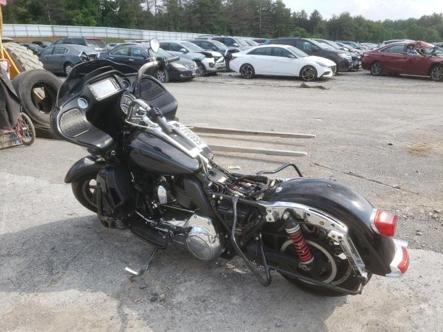 2016 HARLEY-DAVIDSON FLTRU 1HD1KGL12GB672330
