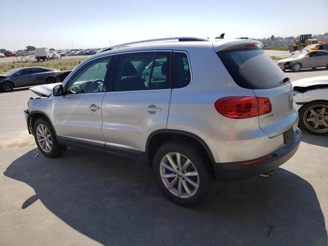 2017 VOLKSWAGEN TIGUAN WOL - WVGRV7AX8HK006282