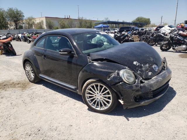 2016 VOLKSWAGEN BEETLE SE - 3VWJ17AT2GM617682