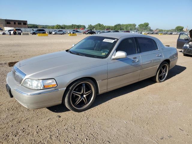 2006 Lincoln Town Car Signature