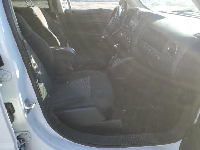 1C4NJPBA0GD527525 Jeep Patriot Sport