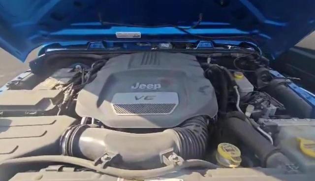1C4BJWDG6FL608595 Jeep Wrangler Unlimited Sport
