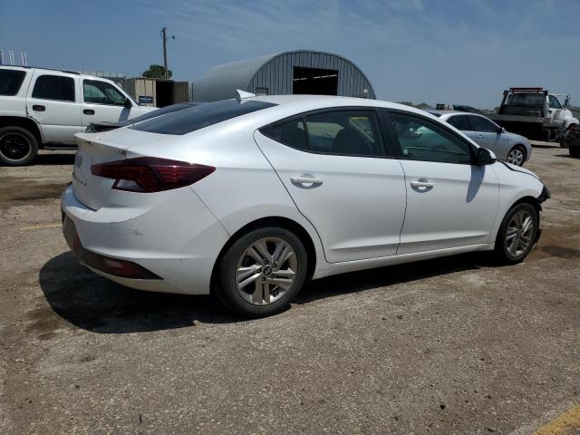 5NPD84LF7KH470923 Hyundai Elantra SE 3