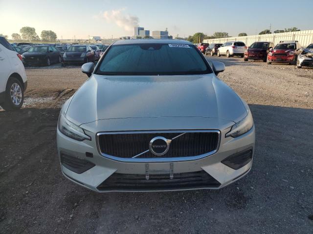 7JRA22TK1LG042679 Volvo S60 T6 Momentum