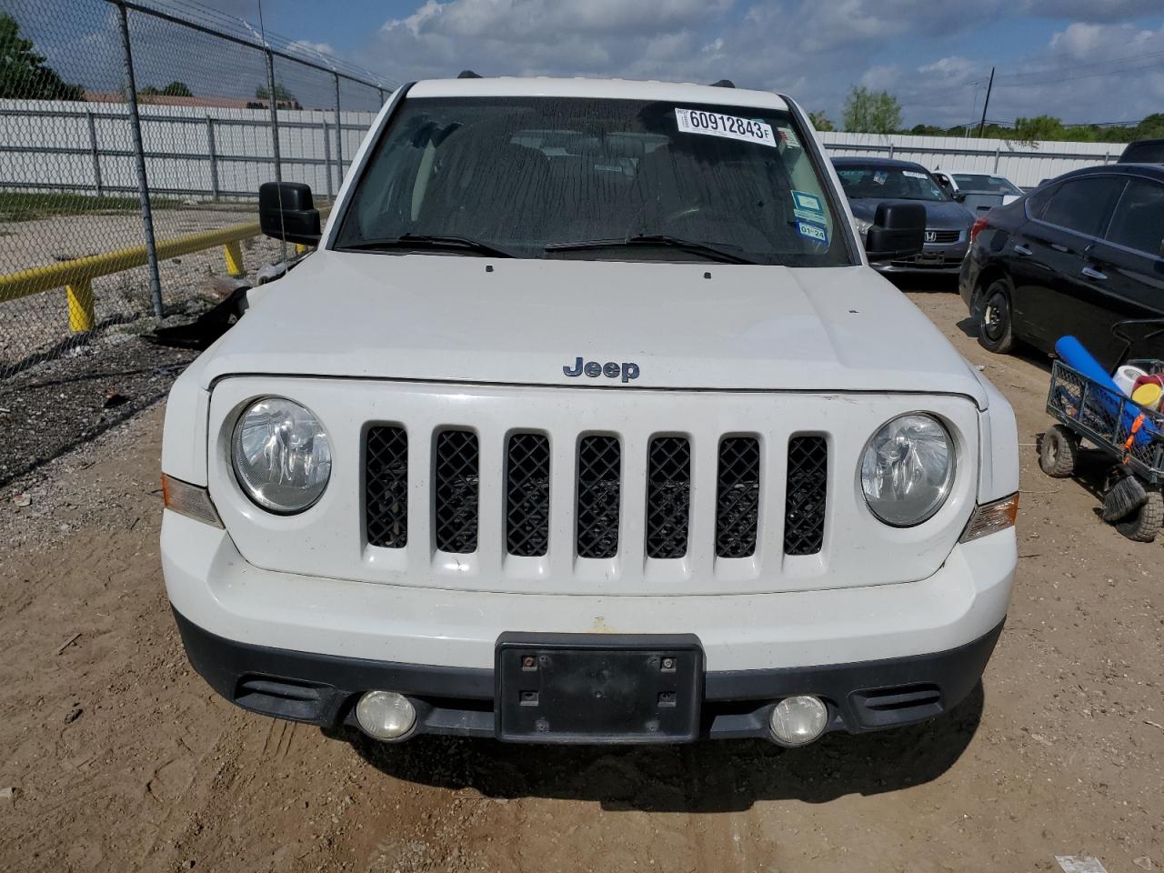 1C4NJPBB3FD304807 2015 Jeep Patriot Sport