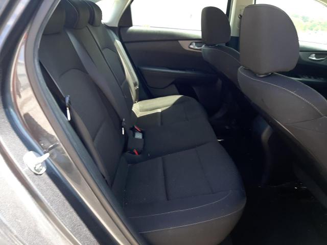 3KPF24AD5KE113322 KIA FORTE FE
