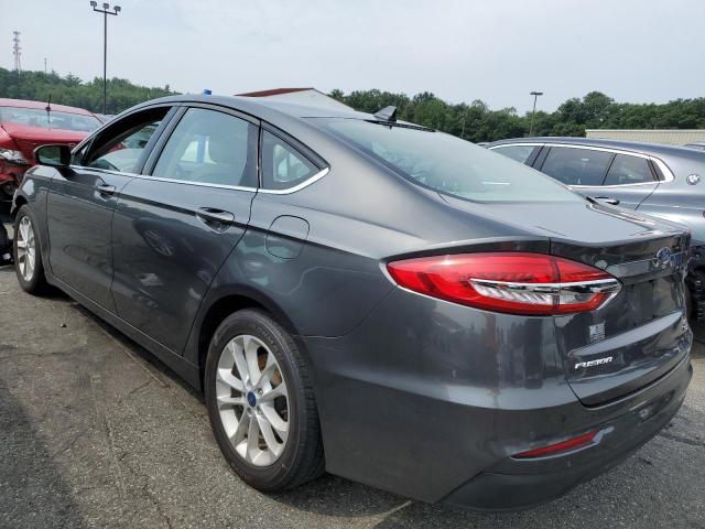 3FA6P0HD5KR145735 Ford Fusion SE 2