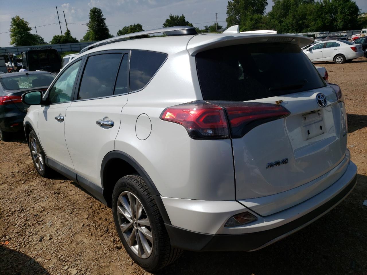 2T3YFREV9HW399802 2017 Toyota Rav4 Limited