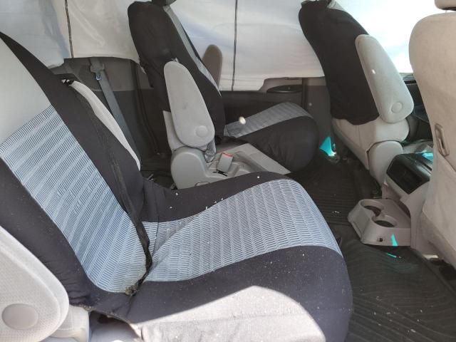 5TDKK3DC7GS711145 Toyota SIENNA LE