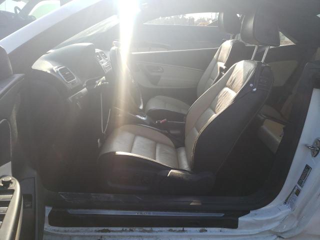 2015 VOLKSWAGEN EOS LUX WVWFW8AH2FV000668