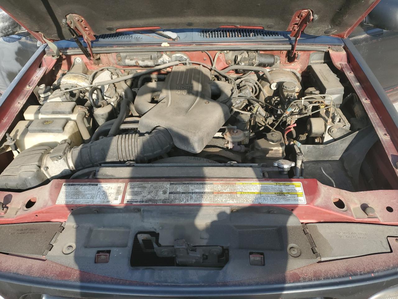 1FMYU24E9WUB68810 1998 Ford Explorer