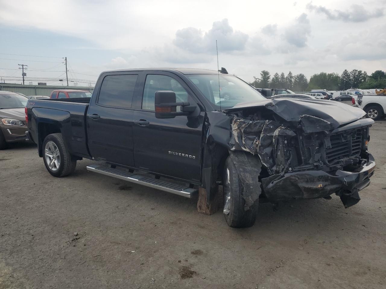 VIN: 3GCUKPEC8JG568629 2018 CHEVROLET ALL Models