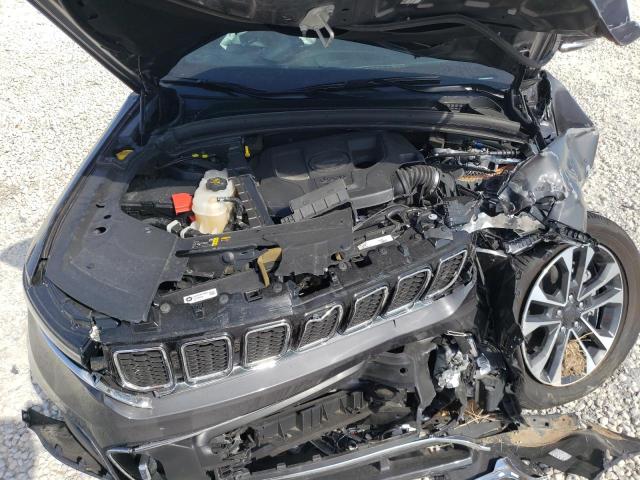 1C4RJKDG8N8518972 Jeep Grand Cherokee L Overland