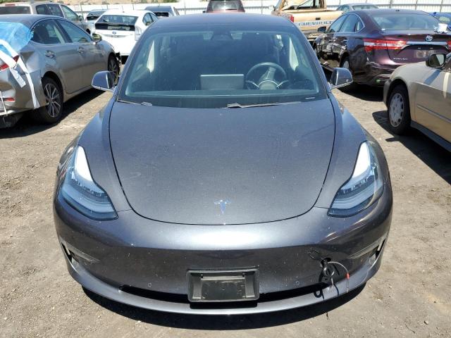 5YJ3E1EAXJF050946 Tesla MODEL 3