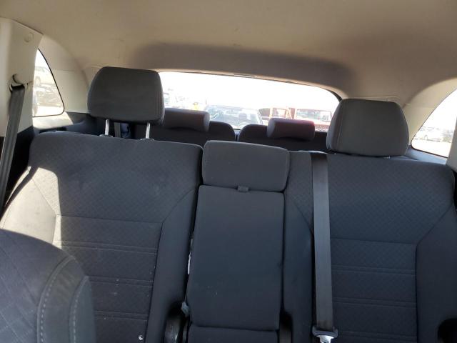 5XYPGDA37JG368066 KIA SORENTO LX