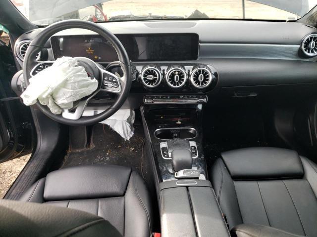 WDD3G4FB2KW002976 Mercedes-Benz A 220 4matic