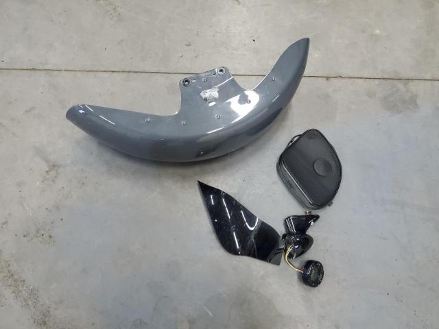 2022 HARLEY-DAVIDSON FLTRXST 1HD1ACL12NB643063
