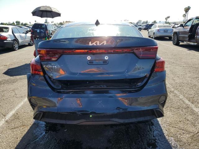 3KPF24AD1PE580583 KIA FORTE LX