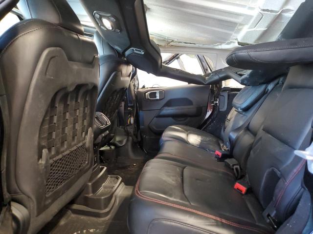1C4HJXFG0JW217060 Jeep Wrangler Unlimited Rubicon
