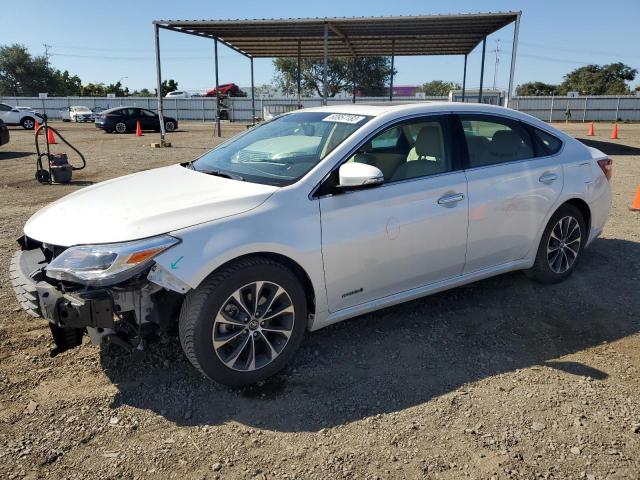 2016 Toyota Avalon Hybrid 