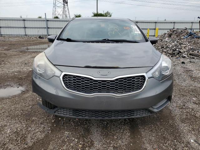 VIN KNAFK4A6XF5376986 2015 KIA Forte, LX no.5